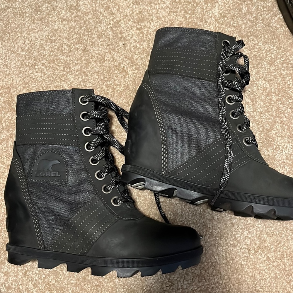 Sleek Wedge Boots